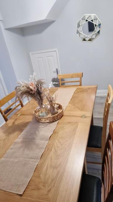 16 Stewart'S Terrace Derry City Bt48 7Lj Villa Ngoại thất bức ảnh